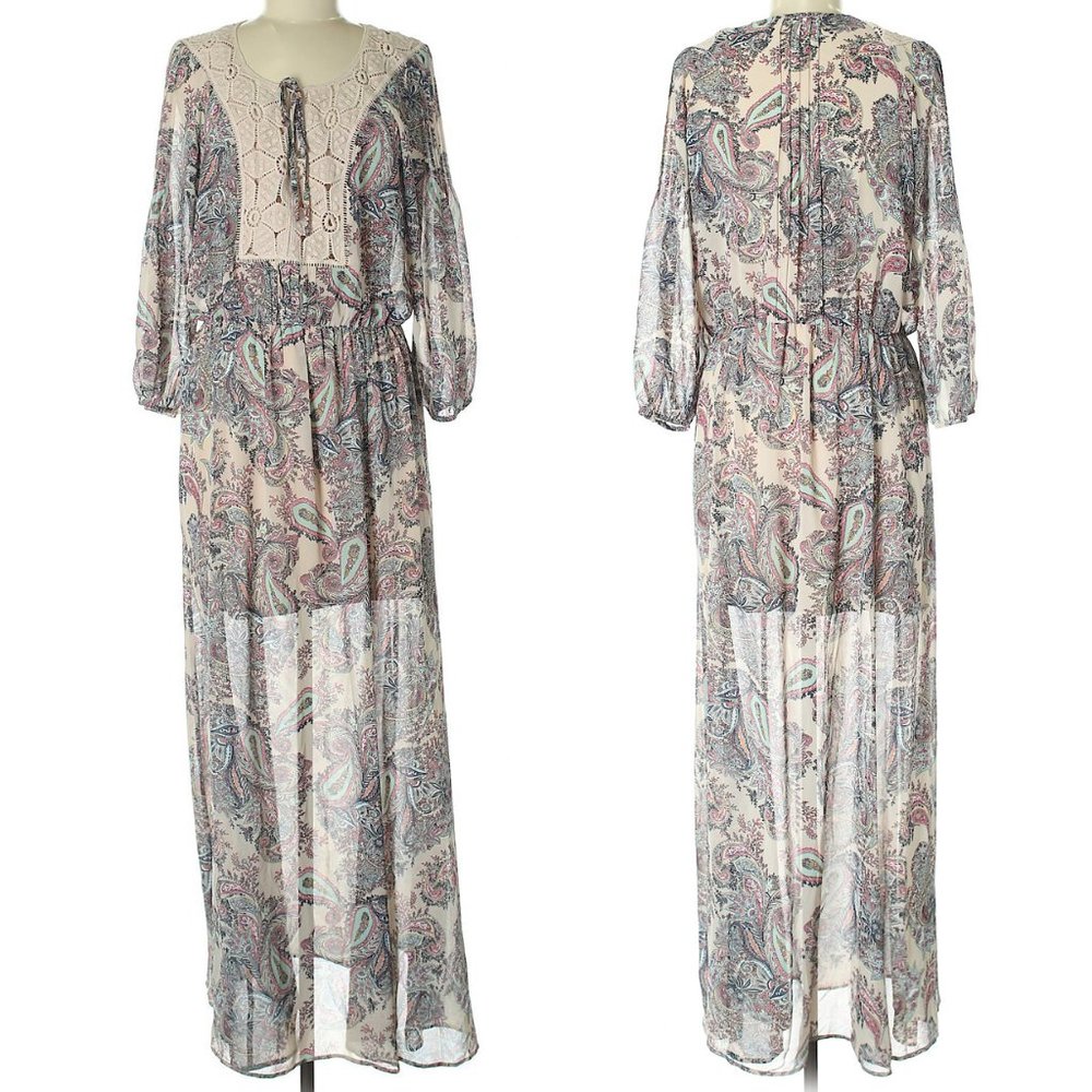 DR2 Paisley Print with Lace Yolk Maxi Dress (NWOT)